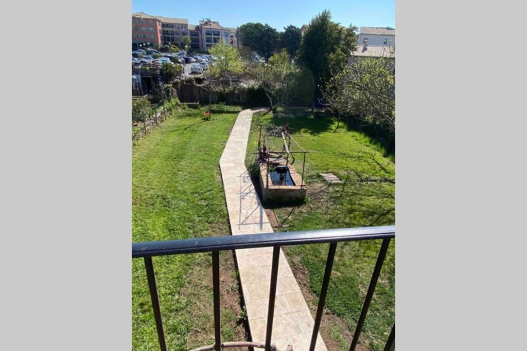 Petite Maison De Charme - Le Jardin Secret D'Alice Roquebrune-sur Argens Bagian luar foto